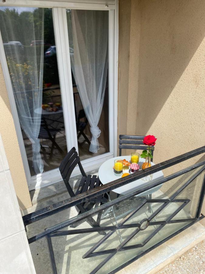 Les Rives De L'Indre. Parking Gratuit. Lit 160Cm Apartment Chateauroux Ngoại thất bức ảnh
