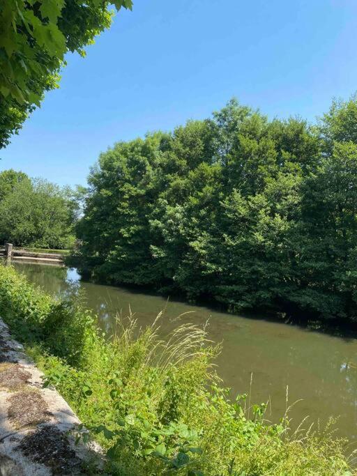 Les Rives De L'Indre. Parking Gratuit. Lit 160Cm Apartment Chateauroux Ngoại thất bức ảnh