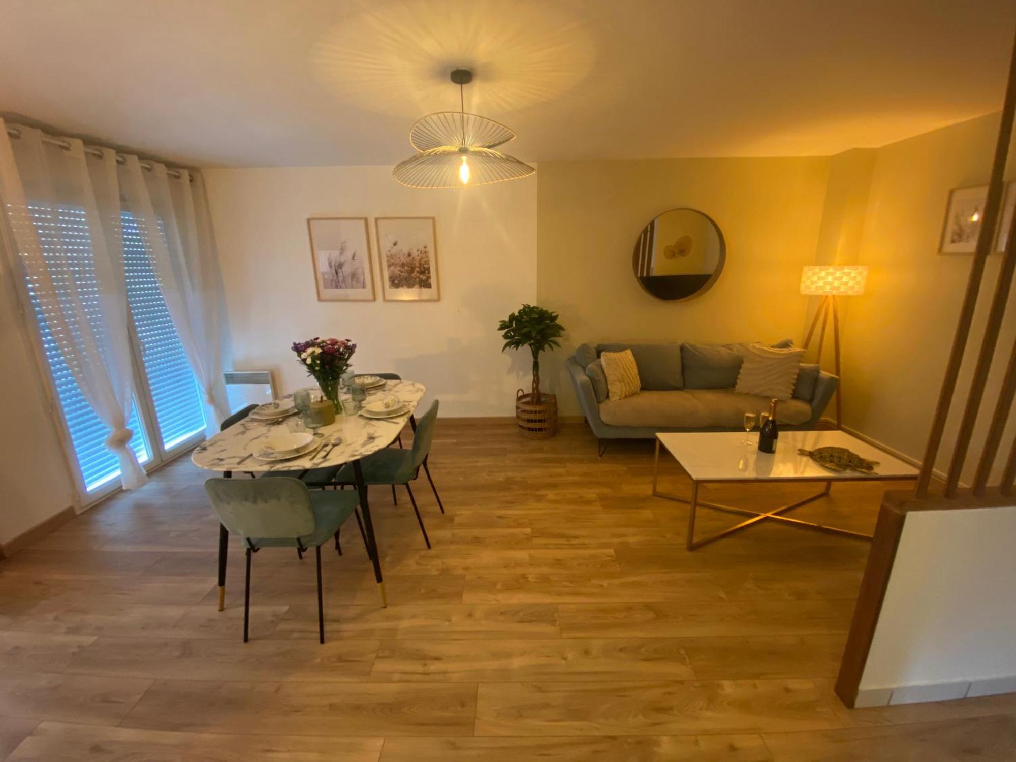 Les Rives De L'Indre. Parking Gratuit. Lit 160Cm Apartment Chateauroux Ngoại thất bức ảnh