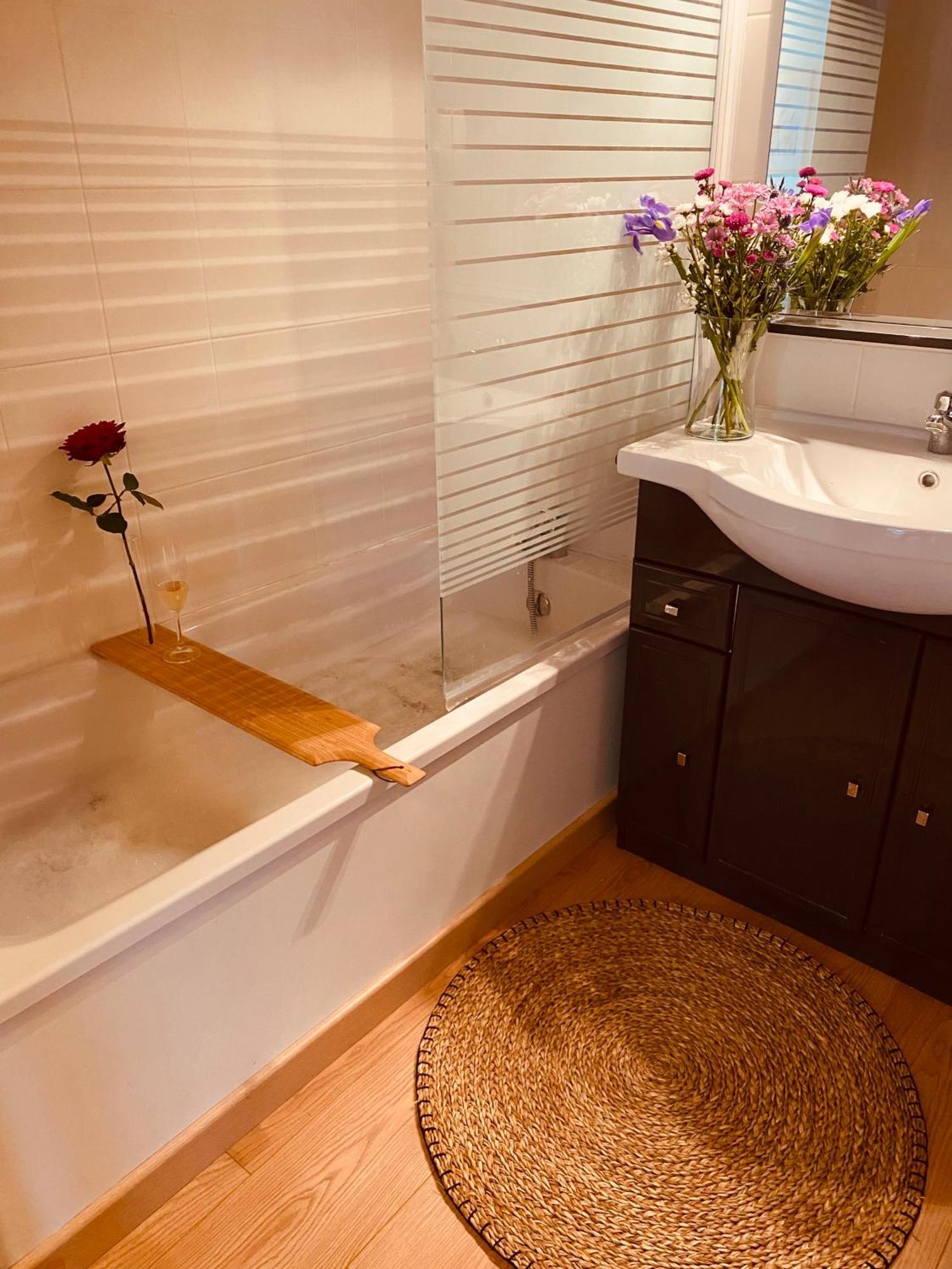 Les Rives De L'Indre. Parking Gratuit. Lit 160Cm Apartment Chateauroux Ngoại thất bức ảnh